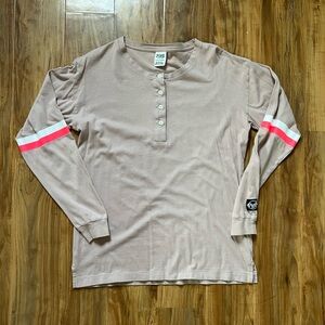 VS Pink Henley